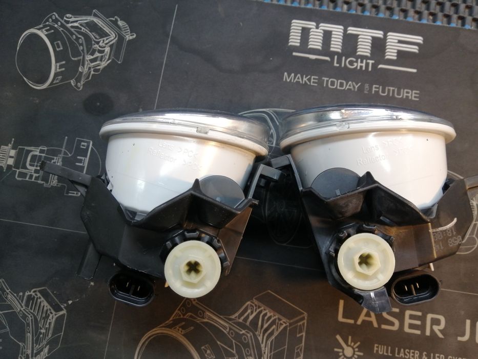 Противотуманные фары тойота