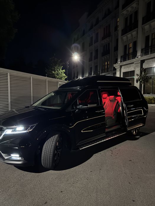 Kia carnival sotiladi nasiya soda bor