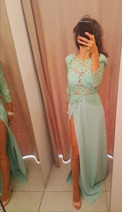 С етикет Elisabetta Franchi  оригинална официална рокля