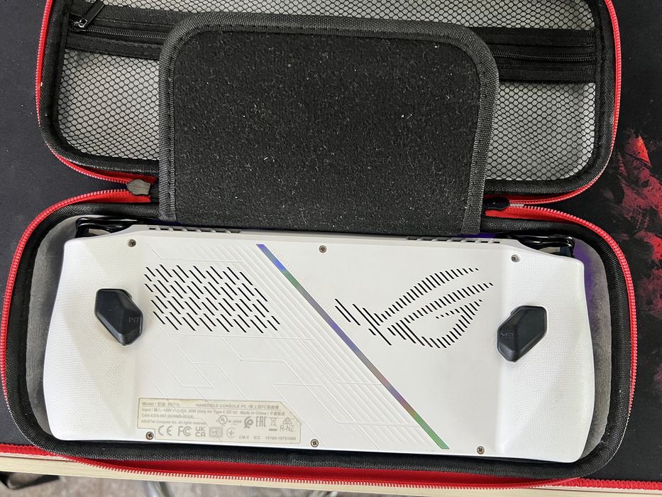 Rog ally Z1 extream