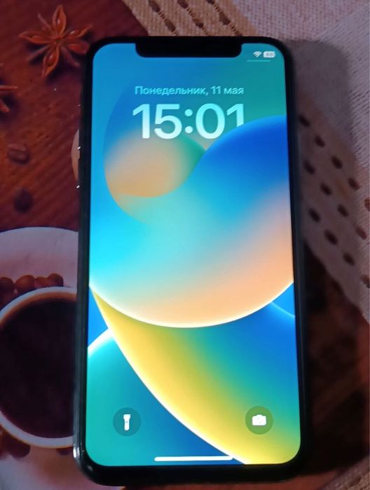 iPhone X sotiladi