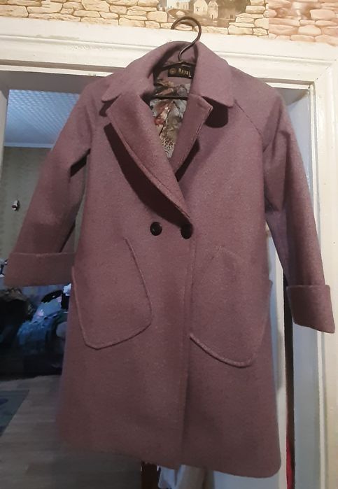 Продам пальто 2вариантов