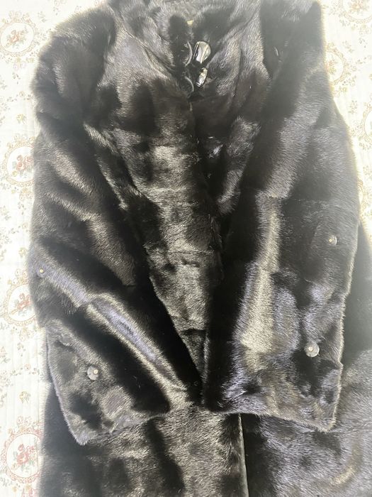 Продам норковую шубу