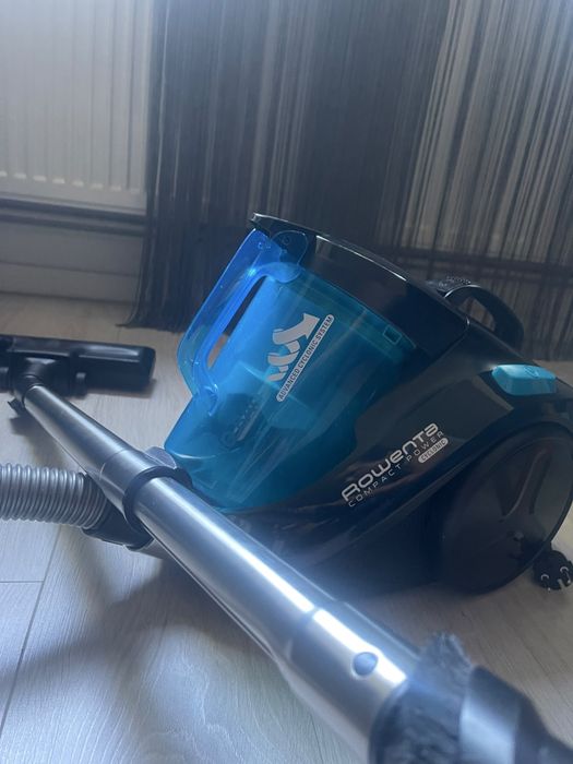 Vând aspirator fara sac Rowenta