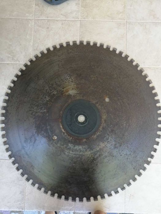 Дискове за рязане на камък различни размери