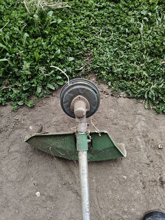 Моторна коса с раница Okay