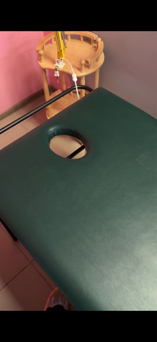 Массажная кушетка