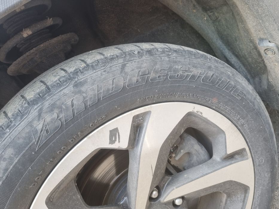 Шины Bridgestone 225 55 R18