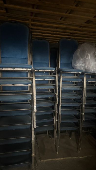 Стулья 50 штук калды