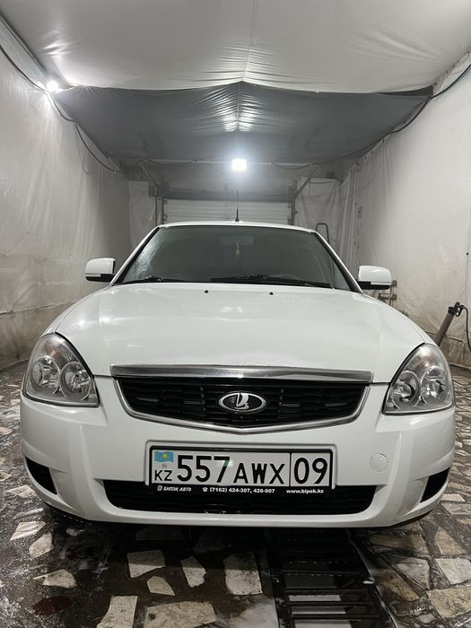 Продам приору ВАЗ