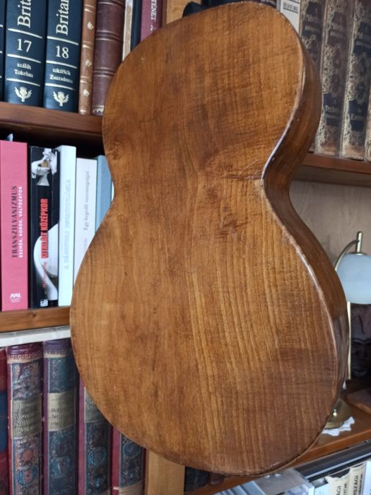 Chitara romantica reconditionata