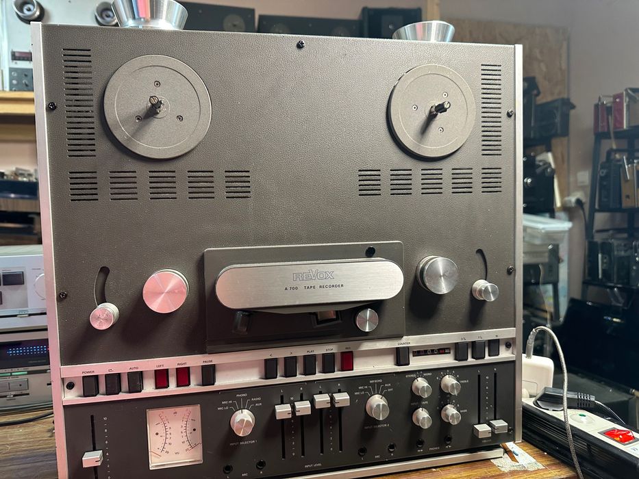 Magnetofon Revox A 700 in patru piste