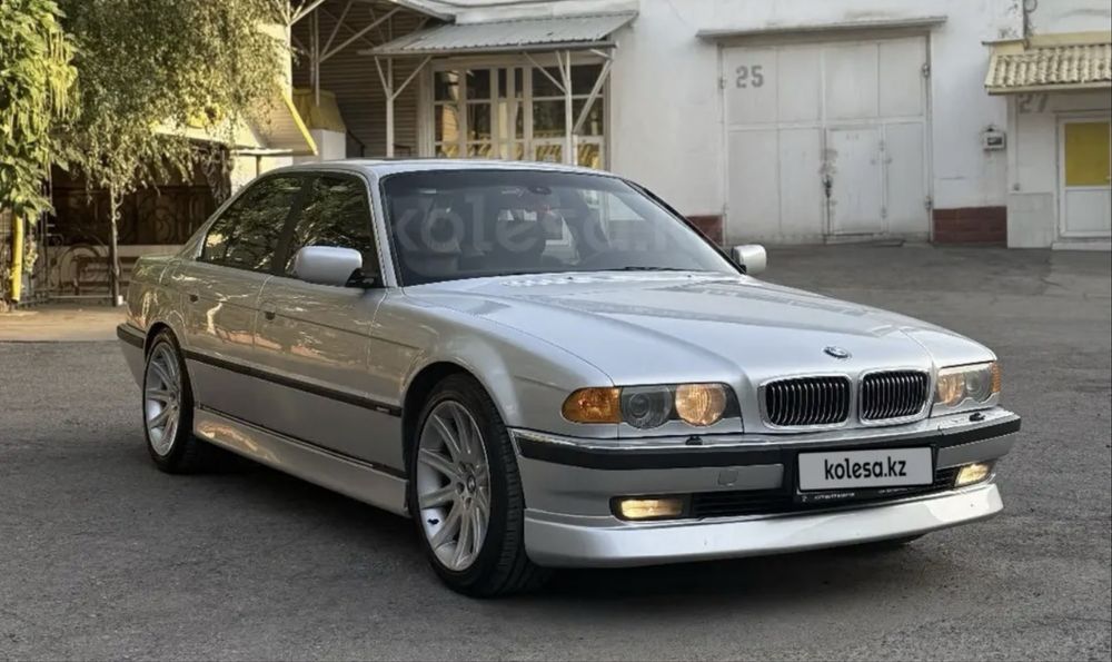 bmw e38 переднюю губу на бампер бмв е38