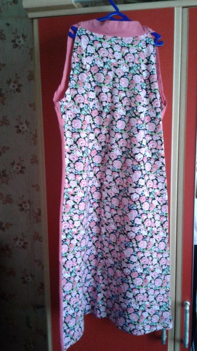 Платье новое 42-44 размер