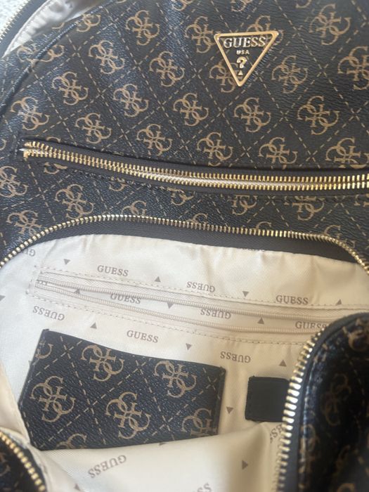 Раница Guess кафява