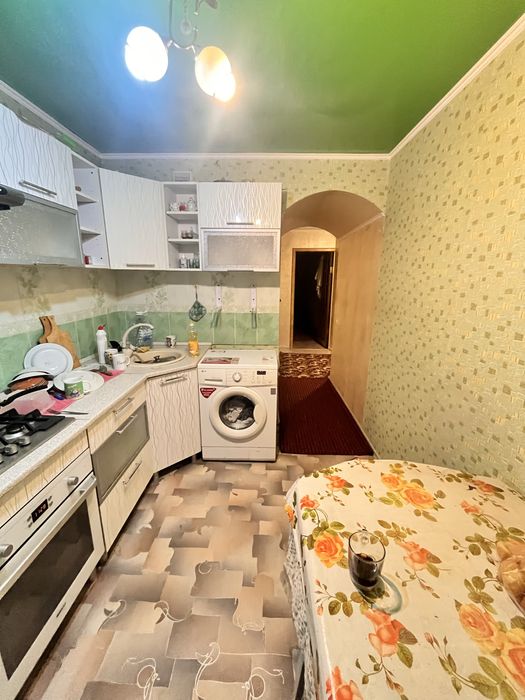 Продам 2 комн квартиру