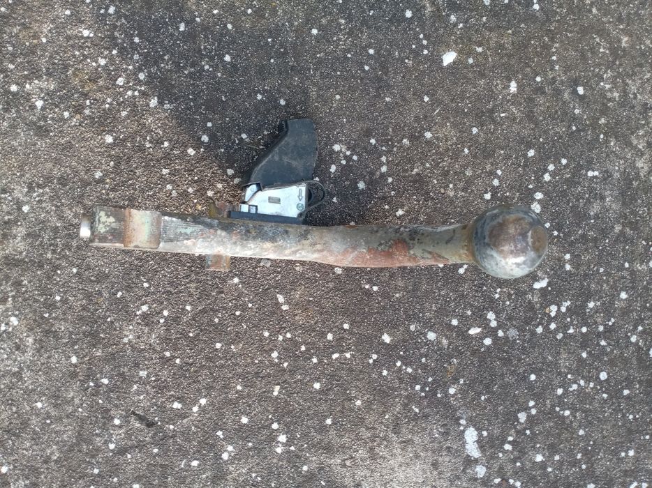 Теглич за опел Астра