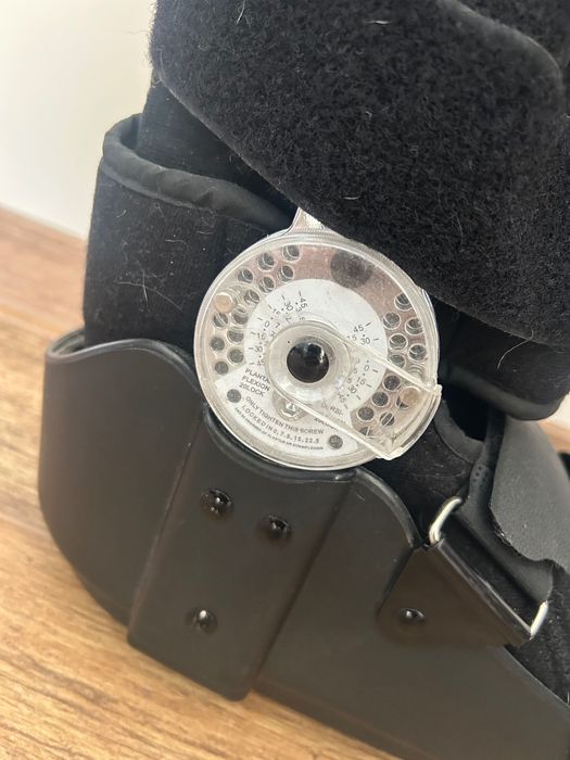 Ботуш ортеза Protect Rom Walker III