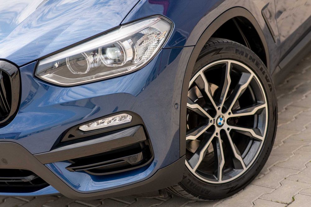 BMW X3 2018 — imagine 2
