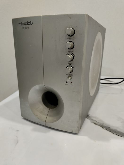 Продам усилитель microlab M-900