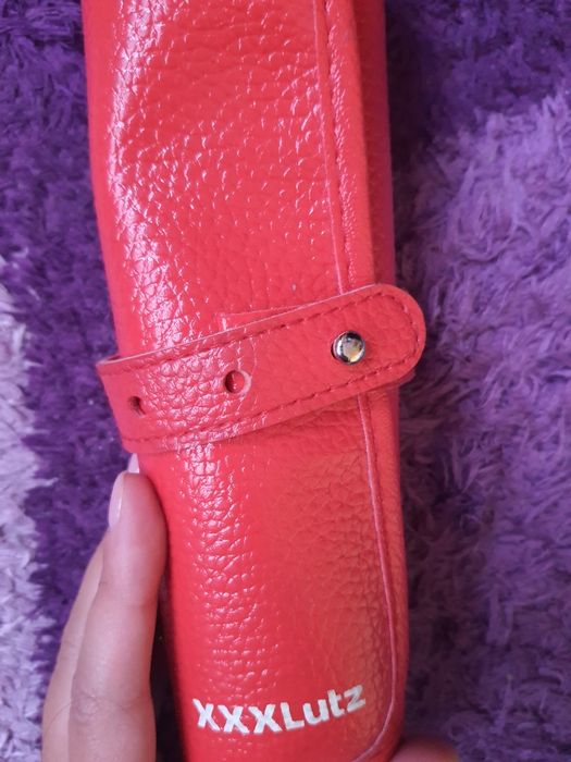 Унисекс несесер за козметични принадлежности