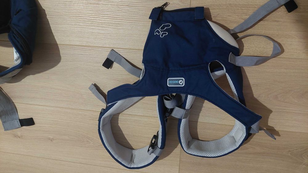 Ергономично кенгуру за деца с позиция напред и назад със столче