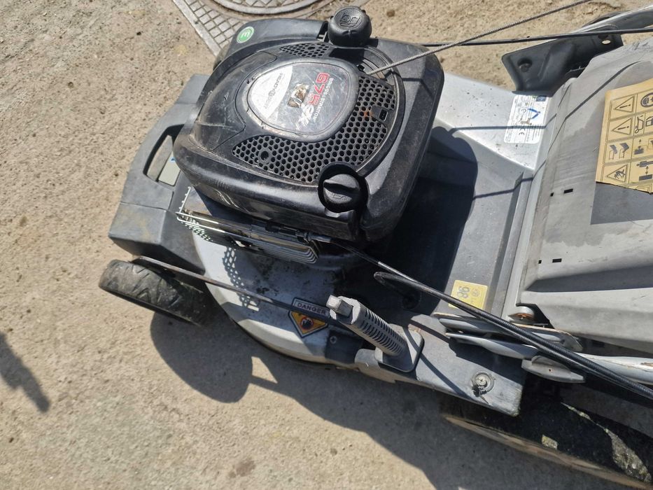 Masina de taiat iarba pe benzina Latime 53cm pe benzina 4CP Trac+COS