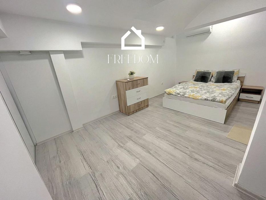 Продава се Двустаен апартамент в Варна, Бриз - 59 кв.м за 2017 €/кв.м - Снимка #2