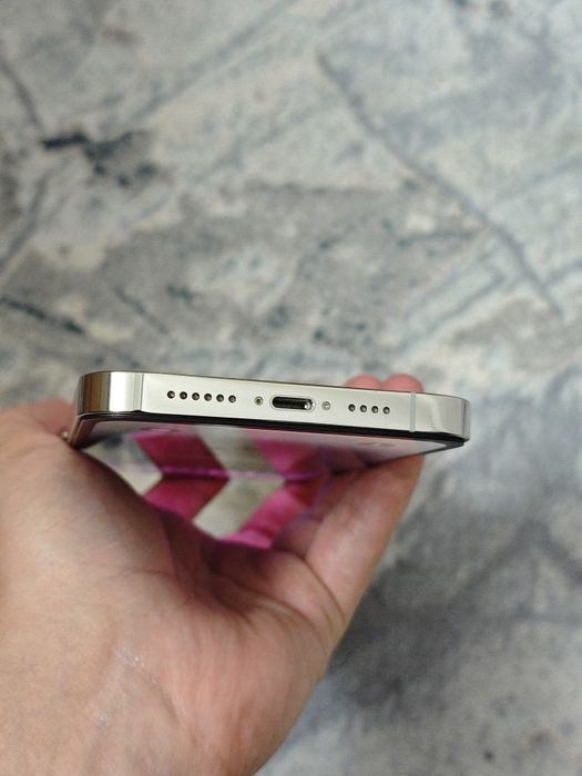 iPhone 14 Pro Max wifi