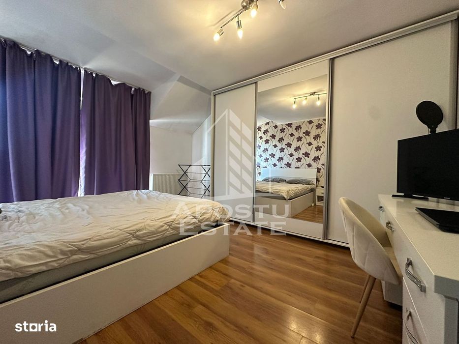 Triplex cu 3 camere de vanzare, P+M, Utvin, Timis