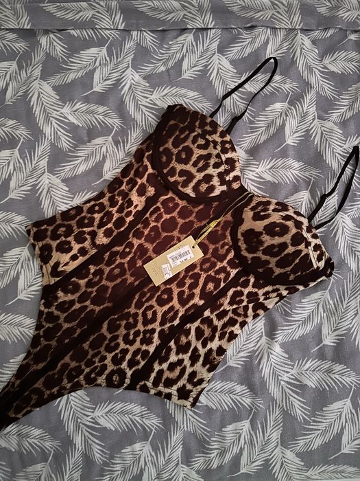 Дънкова пола WAIKIKI и леопардово боди
