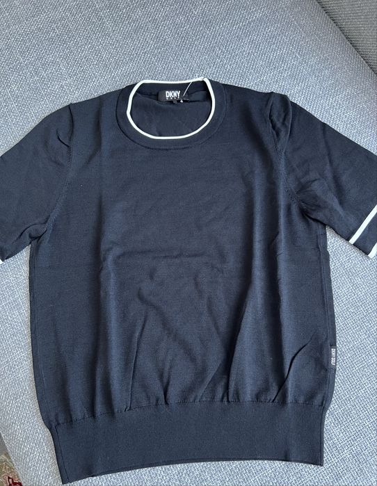 Женская кофта DKNY