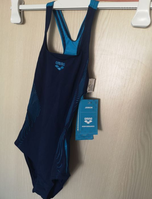 Costum nou  piscina baie  Arena Performance Junior