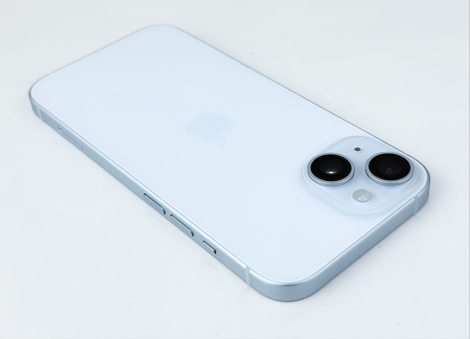 Apple iPhone 15 128GB Black / Blue Перфектен! Гаранция!