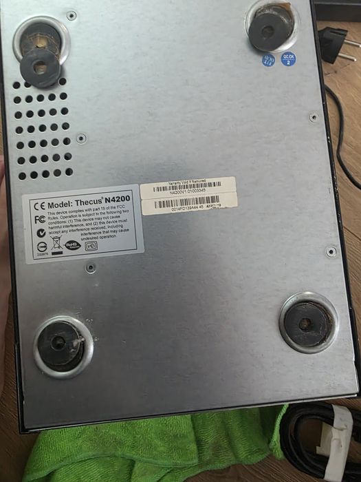 NAS Thecus N4200