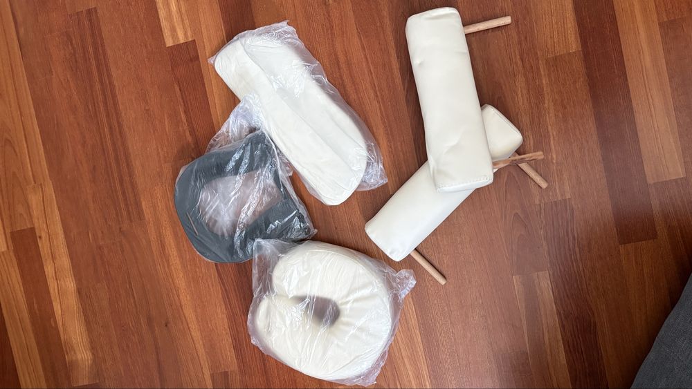Masă profesională de masaj pliabilă din aluminiu, 3 secțiuni, 70 cm