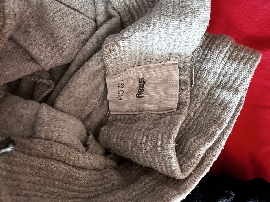 Долнища за момче на Zara, Guess, Beneton