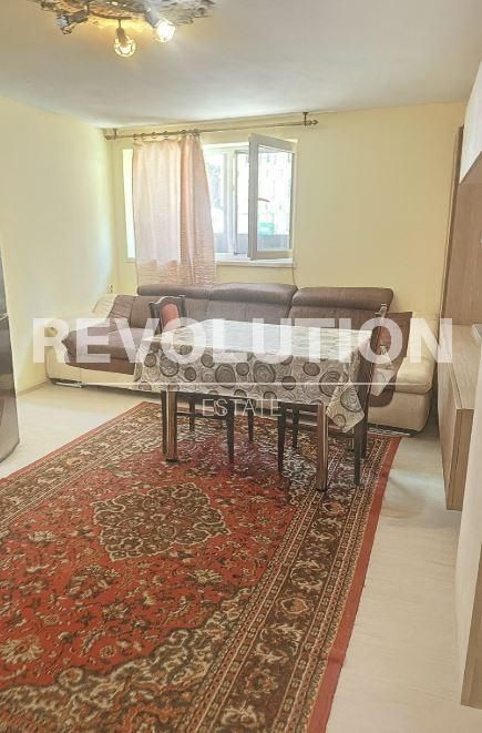 Дава се под наем Едностаен апартамент в Варна, Левски - 25 кв.м за 225 € - Снимка #1