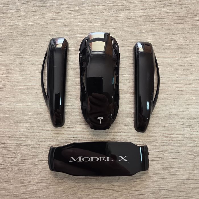 Кутийка за ключ за Tesla Model X
