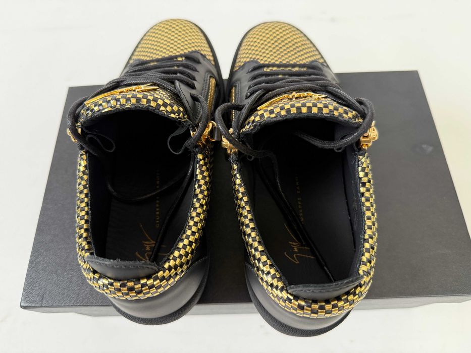 Обувки Giuseppe Zanotti