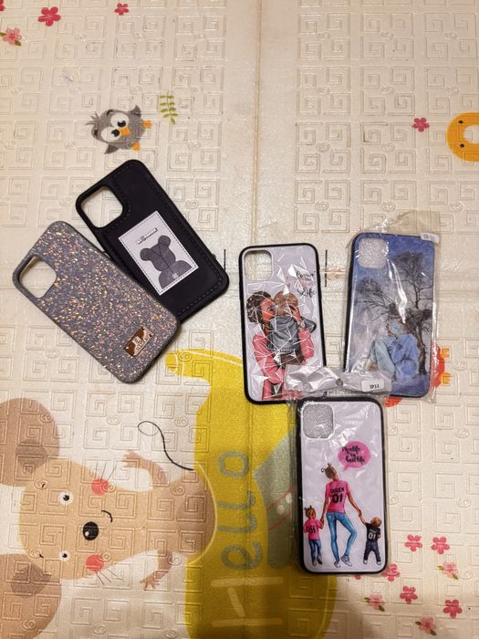 Часы универсальные и Airpods ,Чехлы