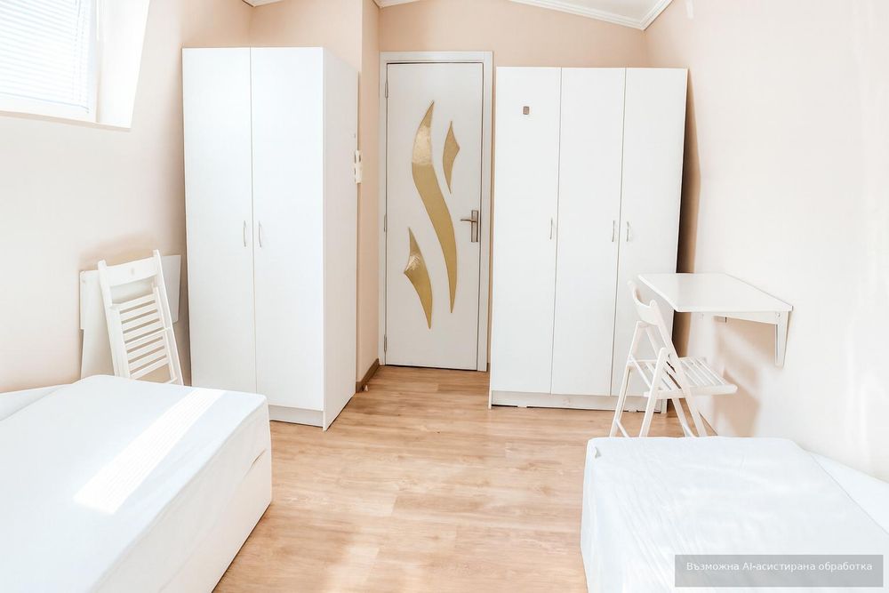 Дава се под наем Едностаен апартамент в Пловдив, Център - 30 кв.м за 338.64 € - Снимка #1