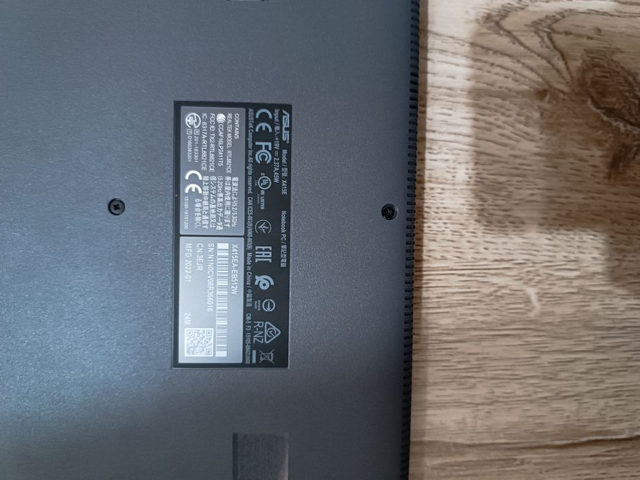 Компактен лаптоп Asus X415EA - 14 инча