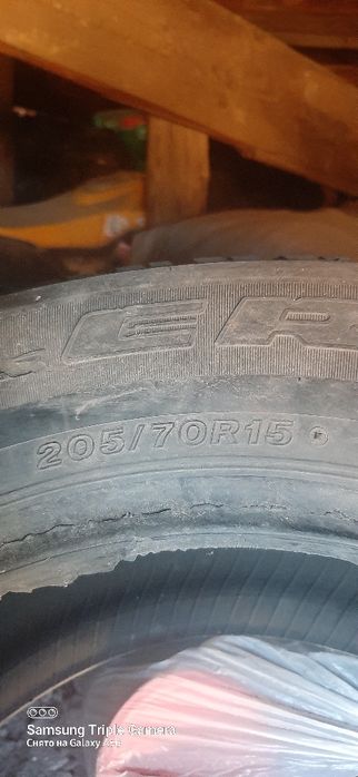 Продам шины R15.