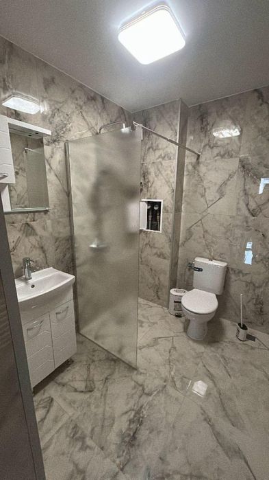 Дава се под наем Двустаен апартамент в София, Малинова долина - 90 кв.м за 698.19 € - Снимка #4