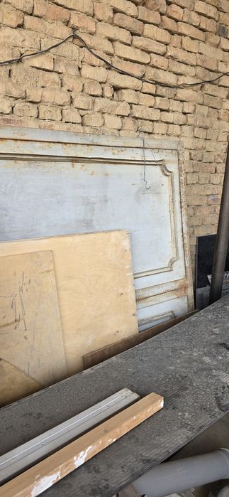 Temir darvoza sotilad