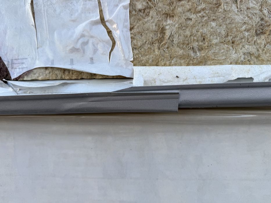 Panou sandwich de 20cm pentru acoperis. Depozit Aiud