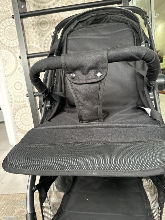 Продам детскую коляску