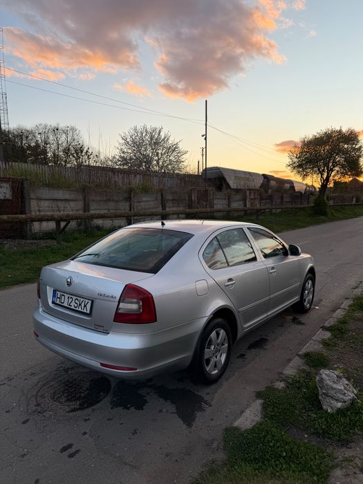 SKODA Octavia 2010 — imagine 4