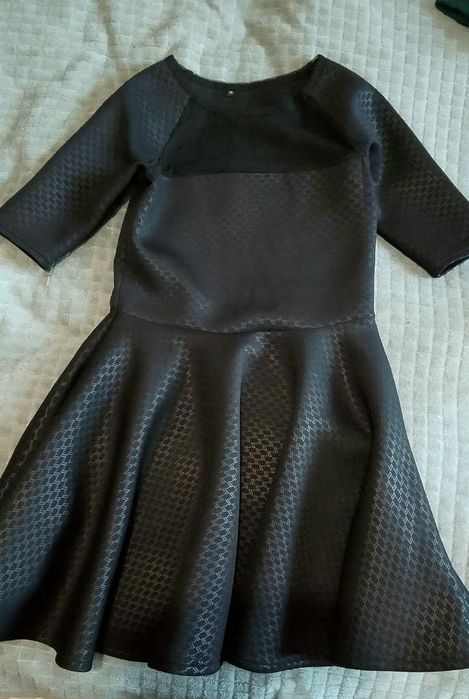 Продам женскую одежду (для девушки)